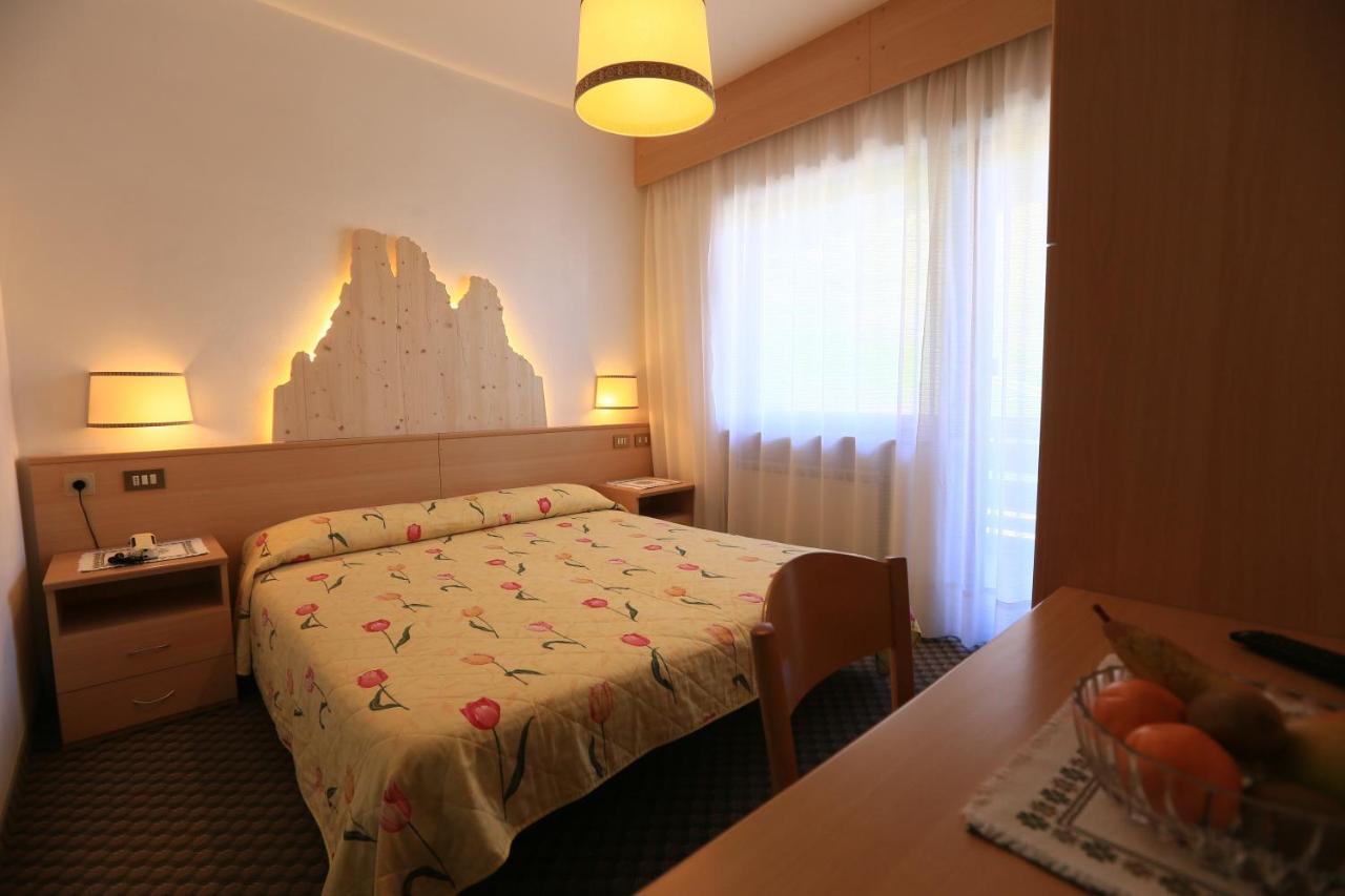 Hotel Miramonti Vigo di Fassa Exteriör bild
