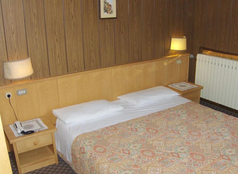 Hotel Miramonti Vigo di Fassa Exteriör bild