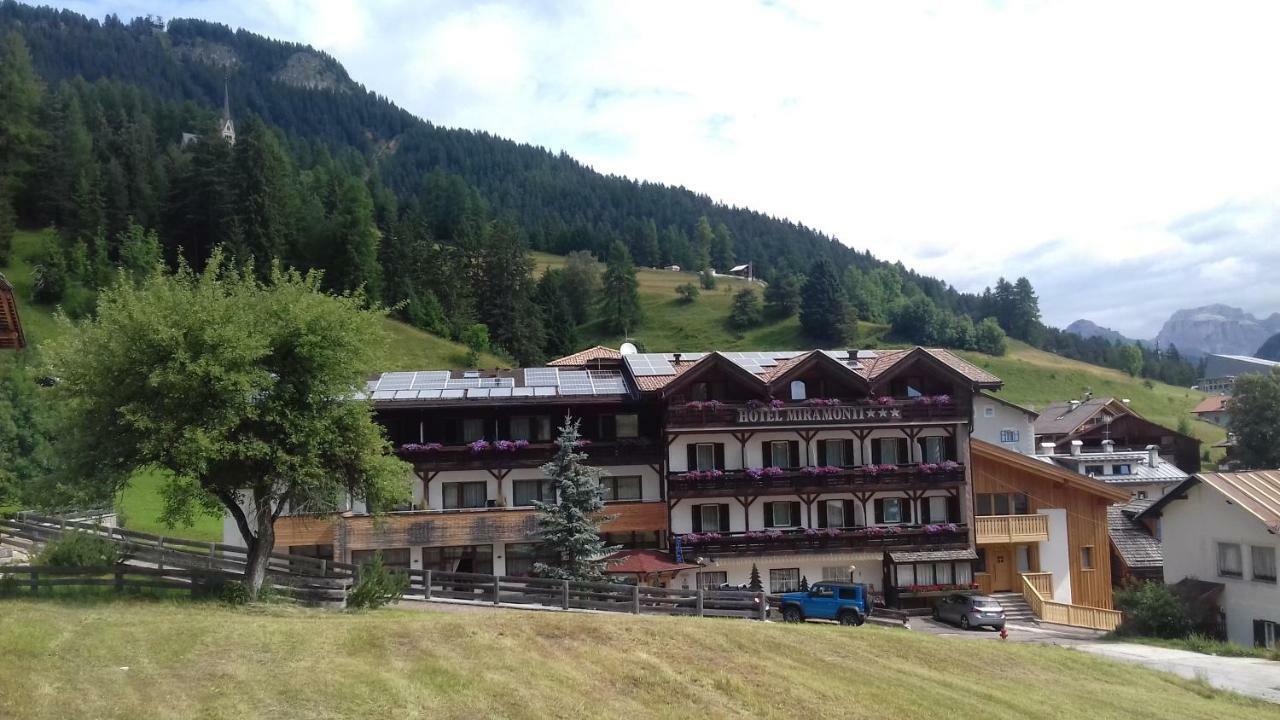 Hotel Miramonti Vigo di Fassa Exteriör bild
