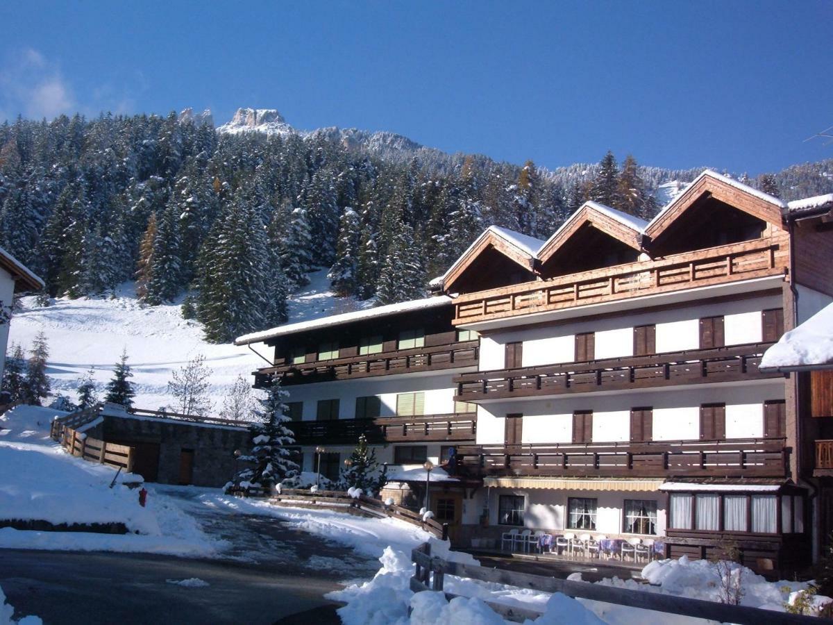 Hotel Miramonti Vigo di Fassa Exteriör bild